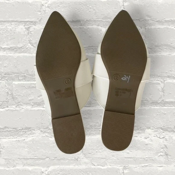 White Pointed Toe Buckle Mules - Picture 4 of 4